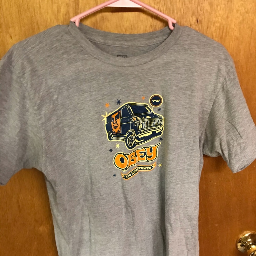 Obey Tee shirt